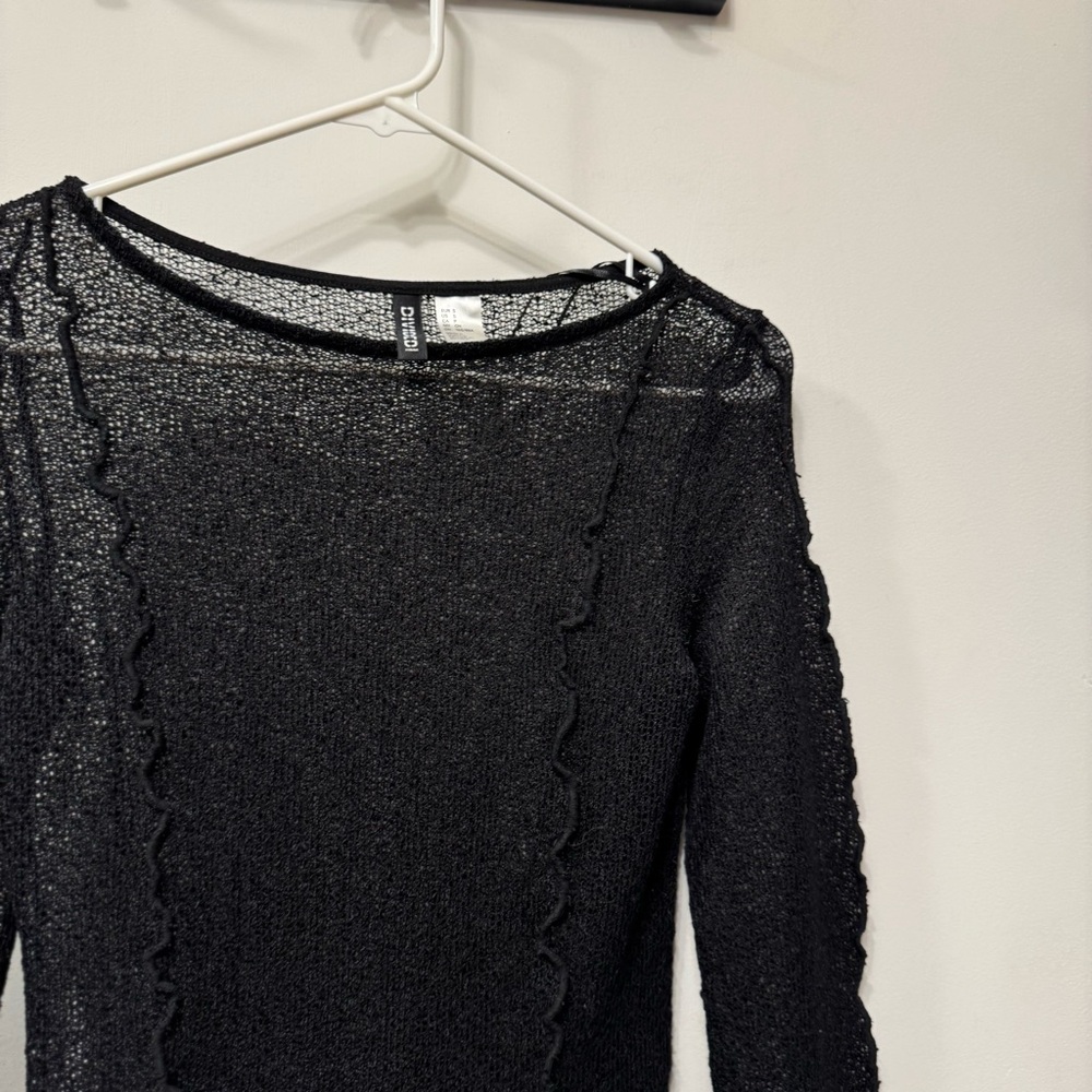 Elegant Black Lace Women's Top - Picture 3 of 5